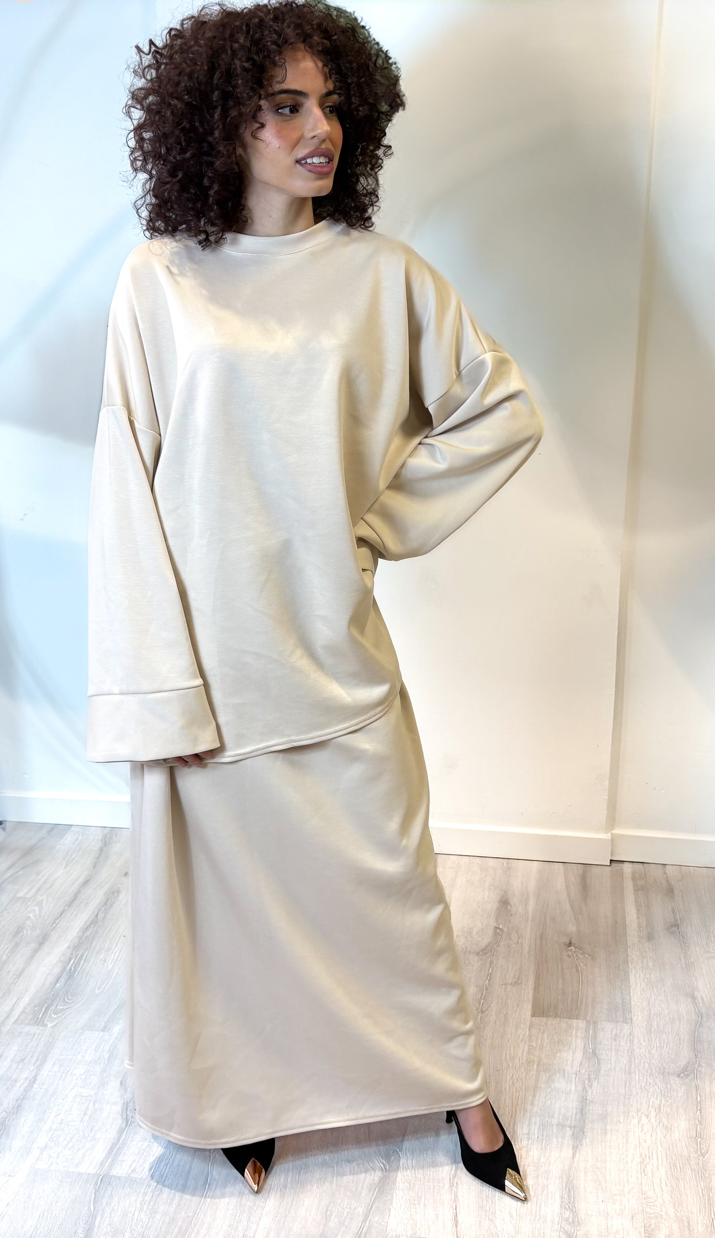 Set Top and skirt - beige
